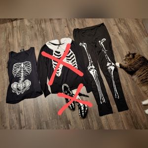 SOLD - Skeleton Clothing 2 item Bundle: Tank M, Leggings XL